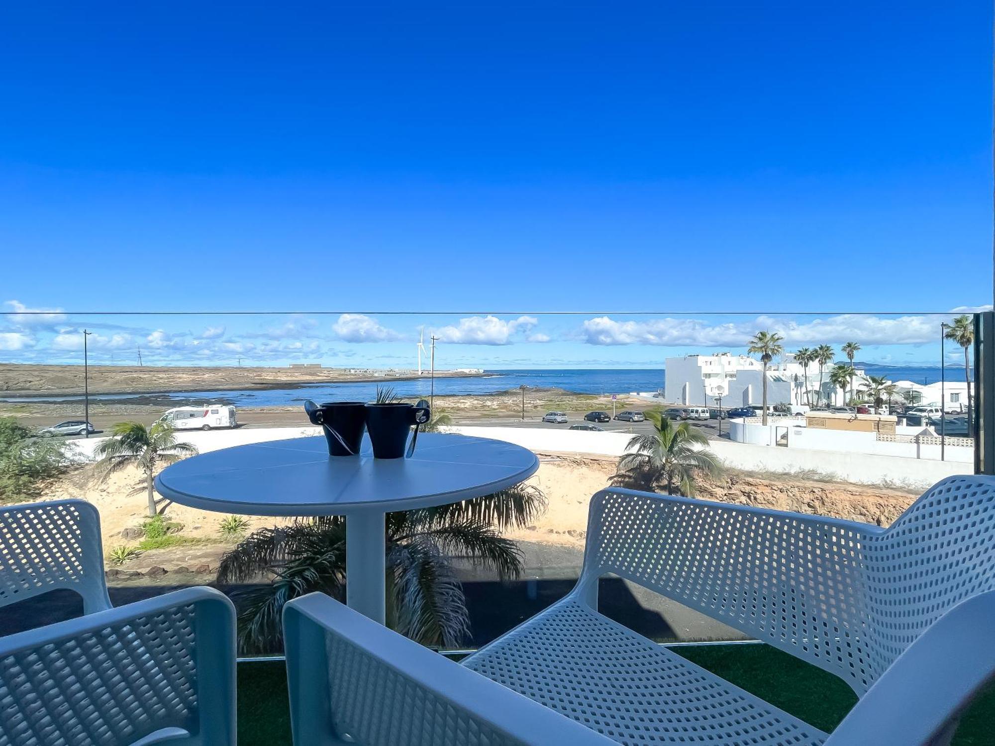 Corralejo Surfing Colors Hotel&Apartments Ngoại thất bức ảnh