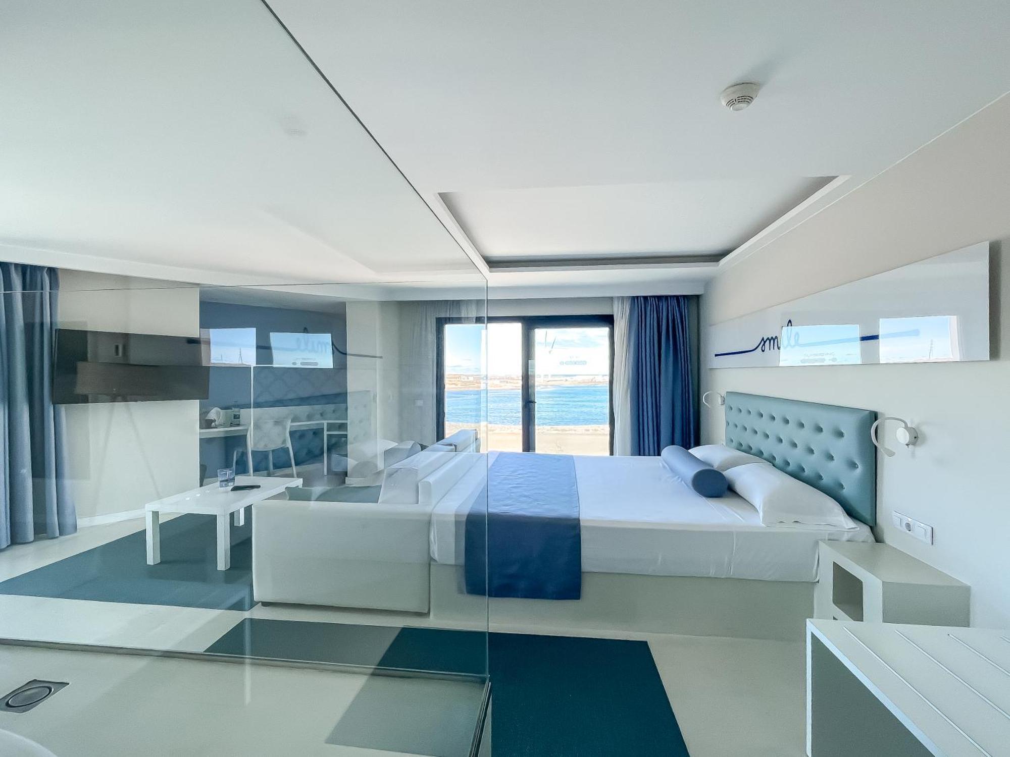 Corralejo Surfing Colors Hotel&Apartments Ngoại thất bức ảnh
