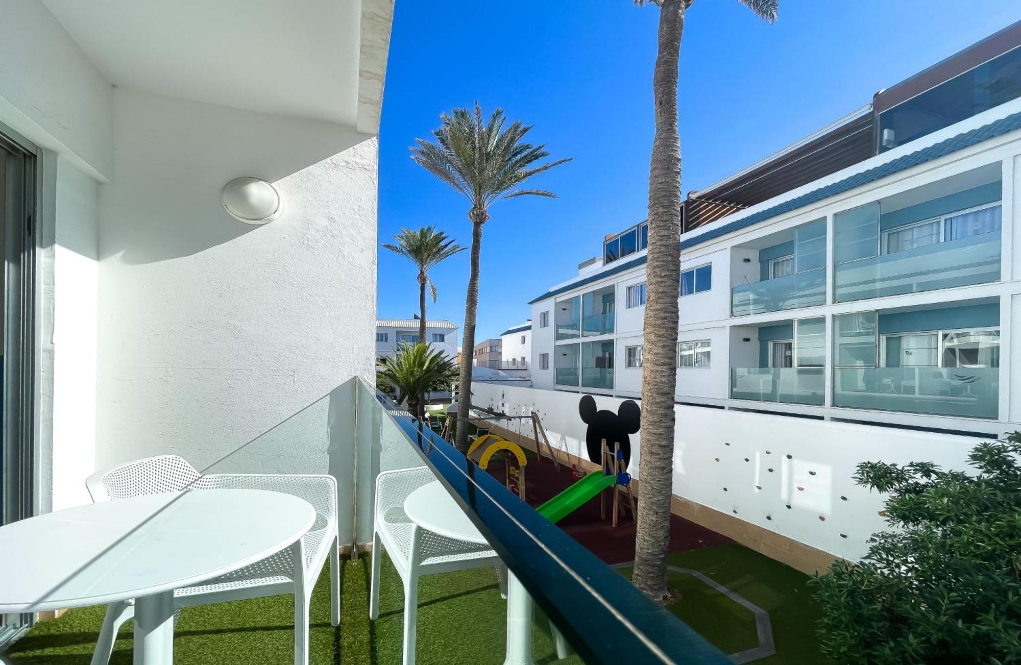 Corralejo Surfing Colors Hotel&Apartments Ngoại thất bức ảnh