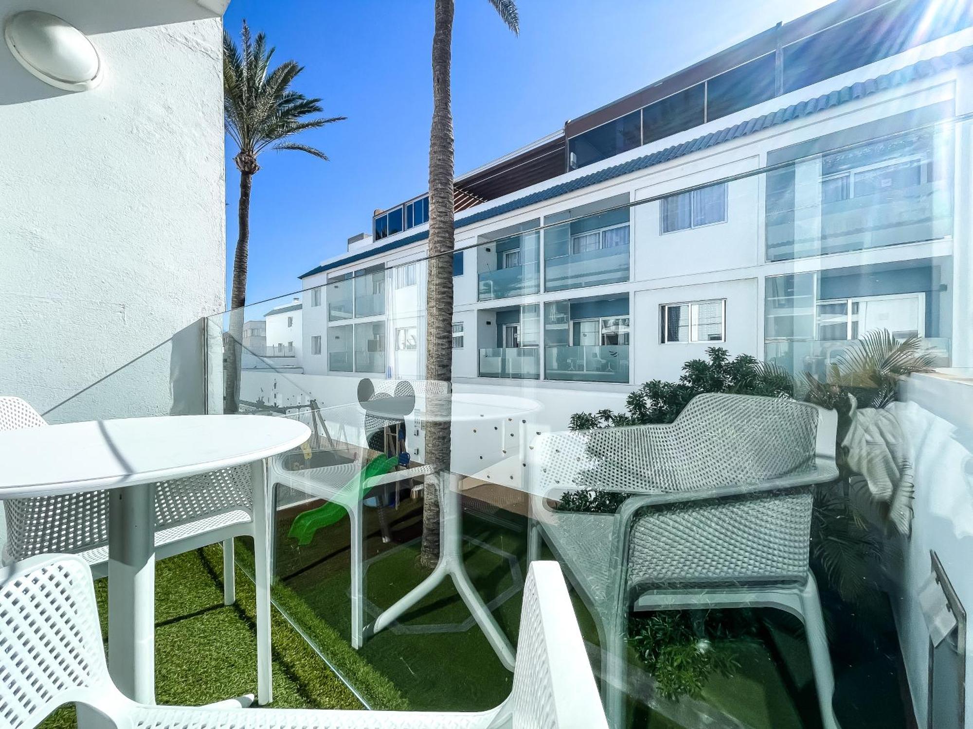 Corralejo Surfing Colors Hotel&Apartments Ngoại thất bức ảnh